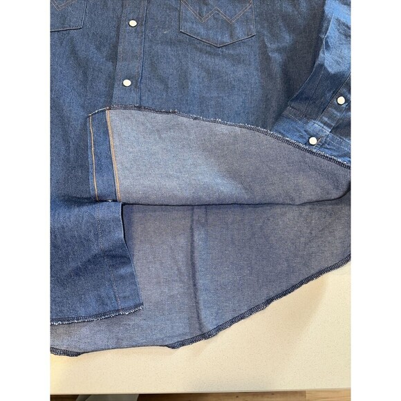 VTG Wrangler Sanforized Blue Denim Men's Pearl Snap Button Western 18x34 Big - Picture 7 of 8